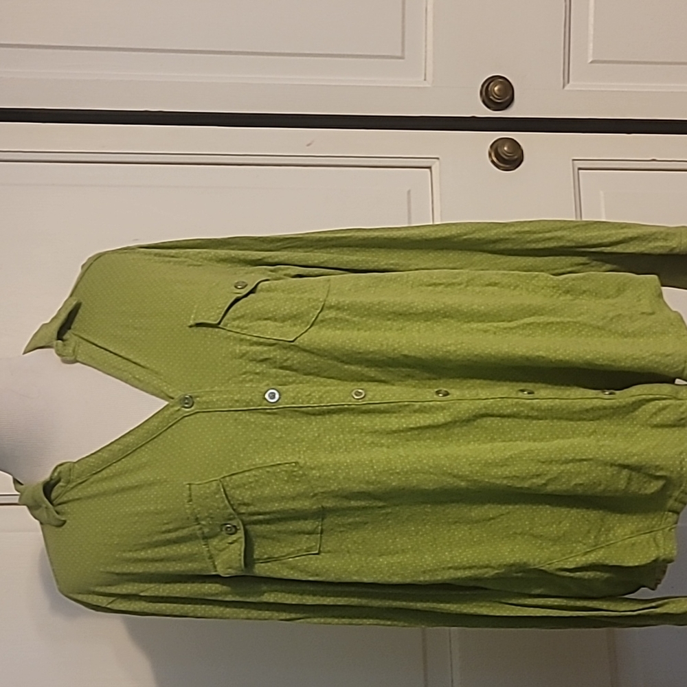 Liz Claiborne casual button down top